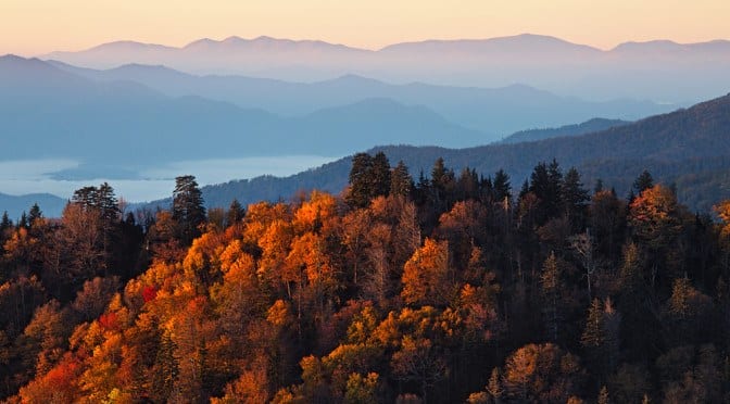 Why Should You Spend Fall in the Great Smoky Mountains?