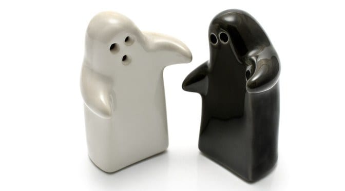 See The World’s Greatest Collection of Salt and Pepper Shakers