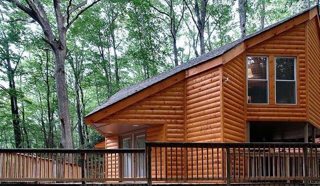 Hidden Bear Gatlinburg luxury cabin rental 2