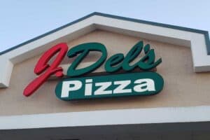 j. del's pizza in pigeon forge